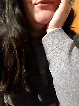 Clara Arg online show from 10-29-25, 12:15