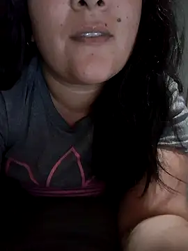 Snapshot of Clara_Arg chatting on 10-25-25, 12:10 Clara Arg online show from 10-25-25, 12:10