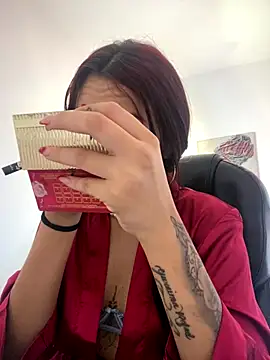 StephanyRouss online show from 12-04-25, 11:15