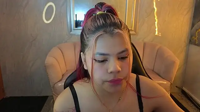 Little cherry b online show from 11-12-25, 07:51