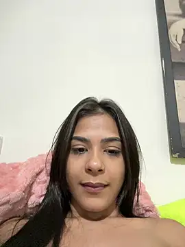 barbiie1818 online show from 07-16-26, 05:48