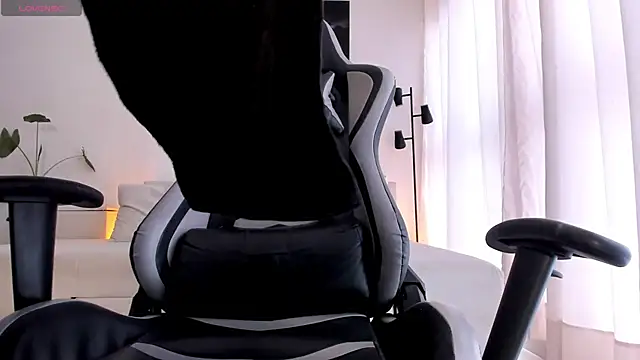 IamKael  online show from 01-17-26, 05:49