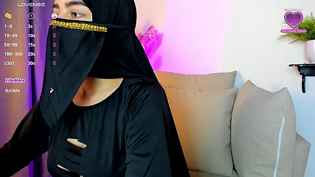 shaima   online show from 12-04-25, 08:41