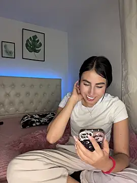 BIJOU SECRET online show from 05-20-26, 04:42