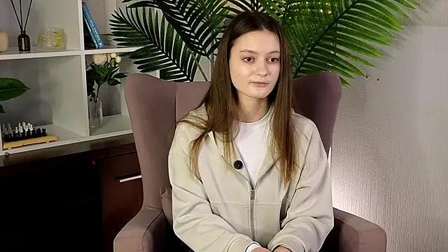 Snapshot of BryannaGilstad chatting on 10-26-25, 12:05 BryannaGilstad online show from 10-26-25, 12:05