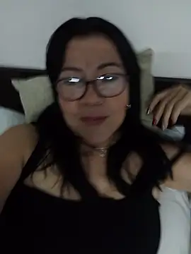 laliItaclark online show from 02-09-26, 02:37