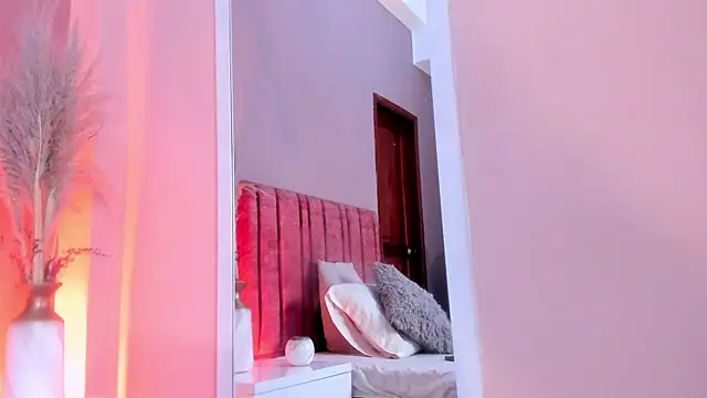 KeimyWilde online show from 02-10-26, 06:18