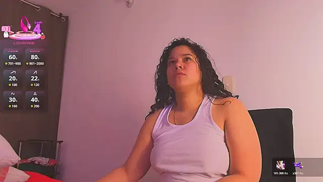 Snapshot of Kesha_rosse_ chatting on 06-06-26, 09:47 Kesha rosse online show from 06-06-26, 09:47