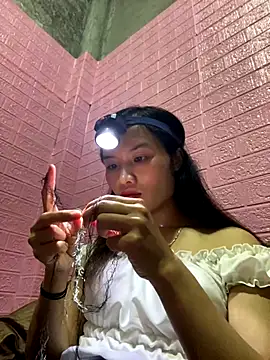 Yunzang online show from 12-23-25, 01:27