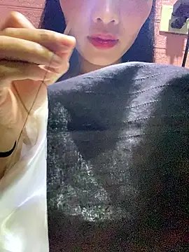 Yunzang online show from 01-17-26, 01:15