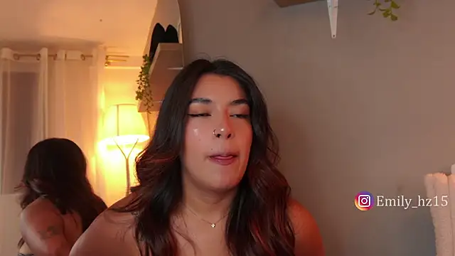 Missemily 11 online show from 05-12-26, 10:54