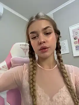 JenniNellson online show from 11-20-25, 05:02