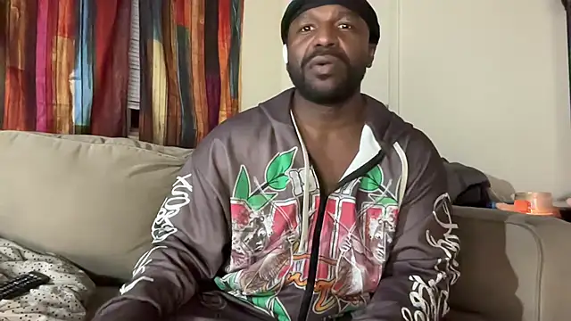 EggplantMonster4 online show from 01-12-26, 04:52