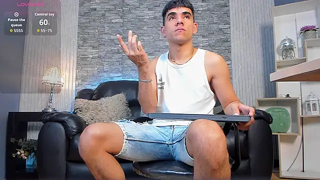 zack joness18 online show from 03-15-26, 03:46