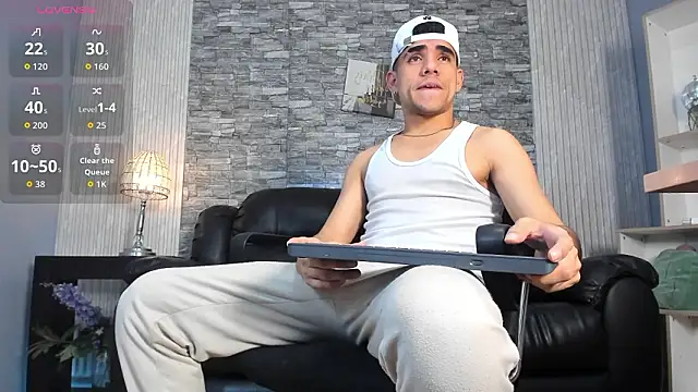 zack joness18 online show from 02-03-26, 04:10