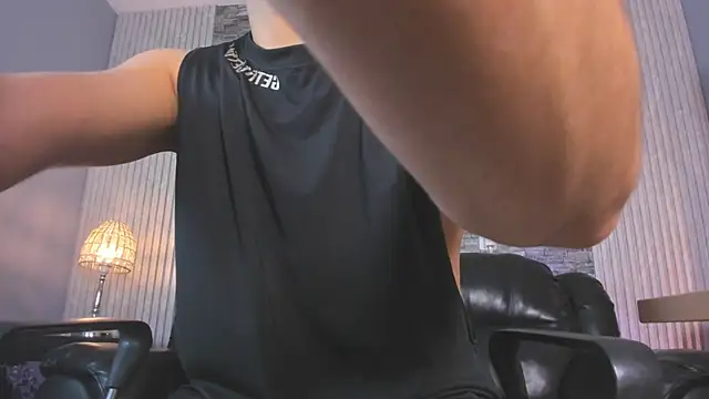 zack joness18 online show from 11-14-25, 03:43