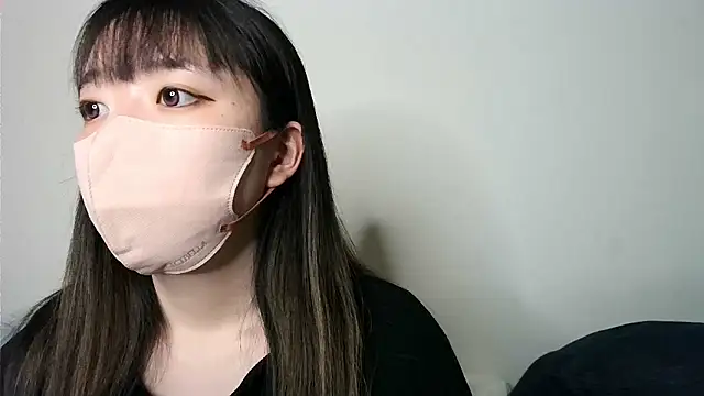 Snapshot of yua_chan00 chatting on 02-12-26, 02:39 yua chan00 online show from 02-12-26, 02:39