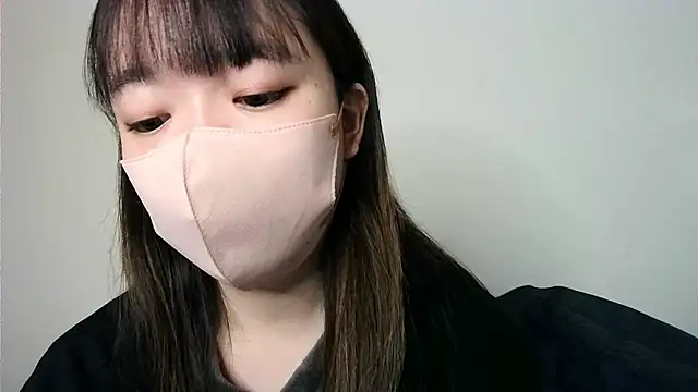 yua chan00 online show from 11-20-25, 01:12