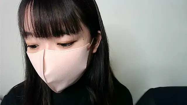 Snapshot of yua_chan00 chatting on 02-17-26, 01:52 yua chan00 online show from 02-17-26, 01:52