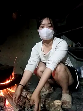 Snapshot of Phoena-a chatting on 02-17-26, 10:29 Phoena-a online show from 02-17-26, 10:29