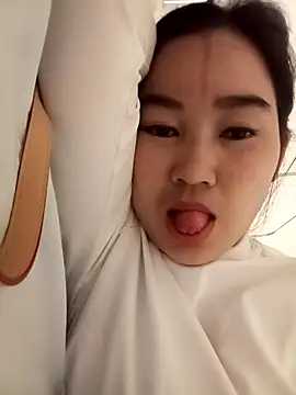 lemon-0 online show from 10-28-25, 06:23