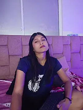 Snapshot of YeseniaRodriguez3 chatting on 06-08-26, 12:49 YeseniaRodriguez3 online show from 06-08-26, 12:49