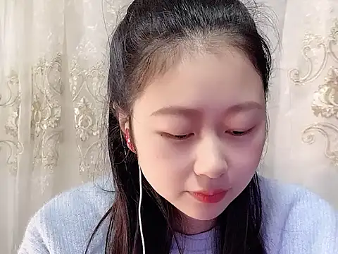 nuannuan35593 online show from 11-11-25, 12:11