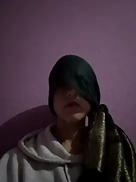 Aintzina online show from 10-27-25, 05:58