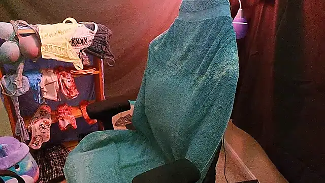 sugasunny04 online show from 01-07-26, 06:57