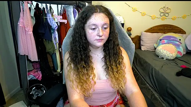 sugasunny04 online show from 05-21-26, 05:43