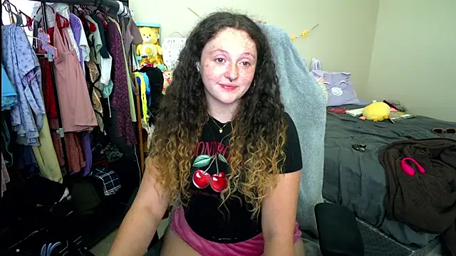 sugasunny04 online show from 05-25-26, 06:39