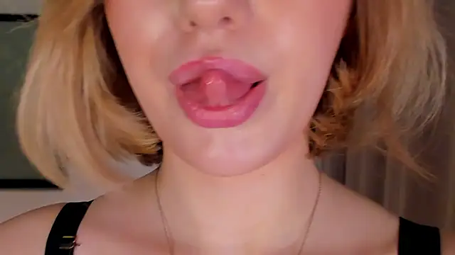 Alice Presly online show from 11-05-25, 02:47