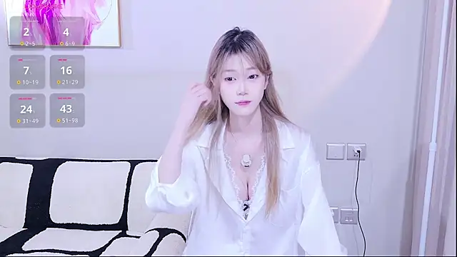 Snapshot of xiaoxi---n chatting on 11-10-25, 09:36 xiaoxi---n online show from 11-10-25, 09:36