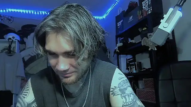 Go V Cs online show from 11-13-25, 04:11