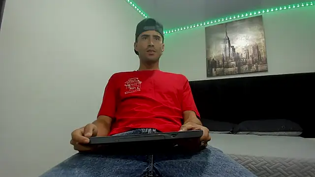 harold 777 online show from 10-28-25, 04:02