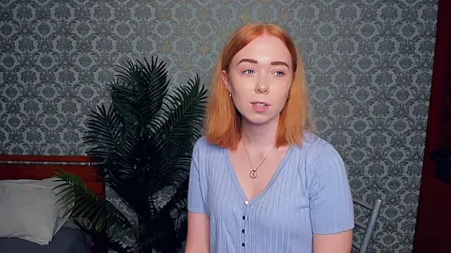 AddieOsler online show from 11-09-25, 07:18