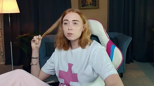 AddieOsler online show from 11-29-25, 07:47