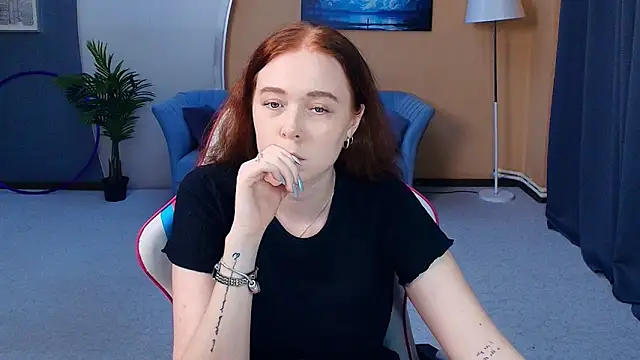 AddieOsler online show from 06-10-26, 08:10