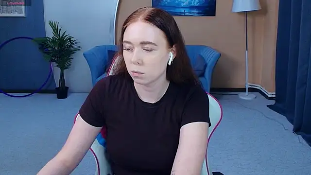 AddieOsler online show from 06-17-26, 07:35