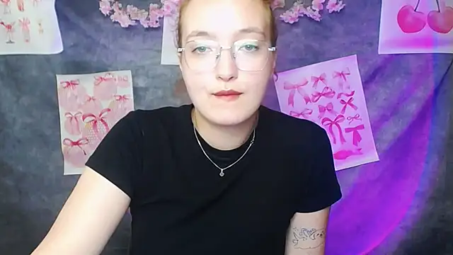 MissAriaa online show from 06-18-26, 03:39
