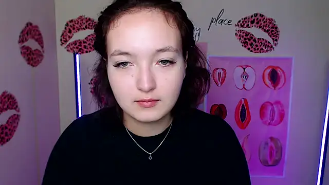 MissAriaa online show from 10-28-25, 07:29