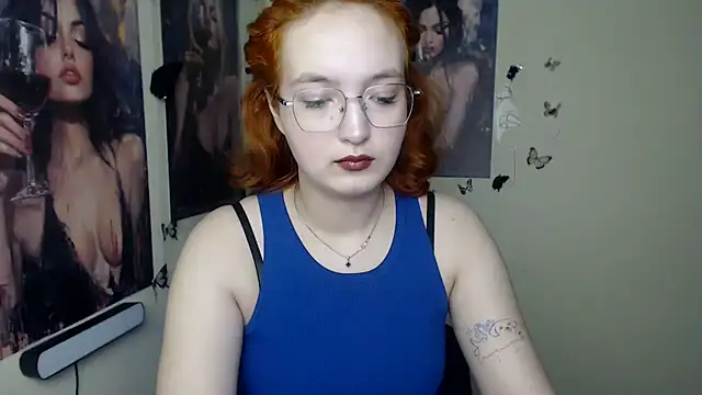 MissAriaa online show from 12-22-25, 01:11