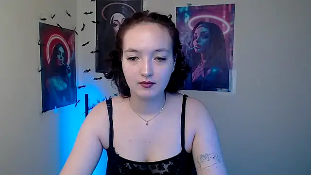 MissAriaa online show from 11-15-25, 07:23