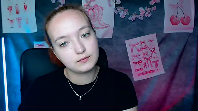 MissAriaa online show from 06-21-26, 06:08
