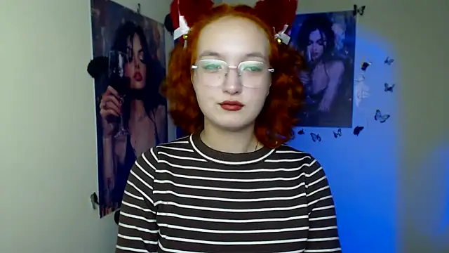 MissAriaa online show from 12-18-25, 06:34