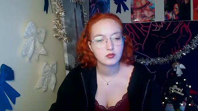 MissAriaa online show from 12-20-25, 01:47