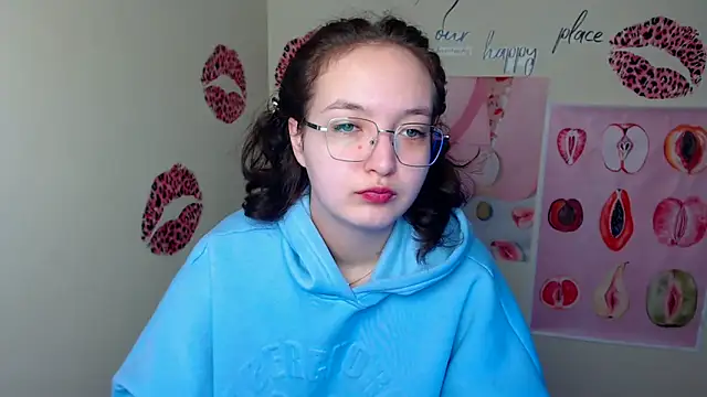 MissAriaa online show from 12-04-25, 06:56