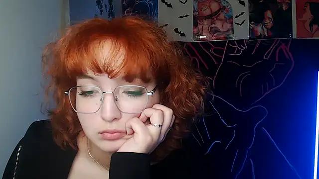 MissAriaa online show from 12-13-25, 08:04