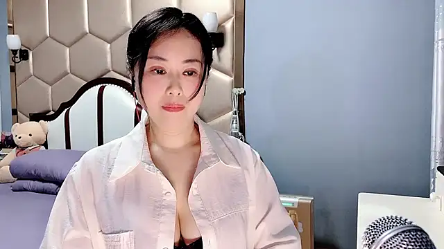 yaoyao22678 online show from 02-09-26, 02:09