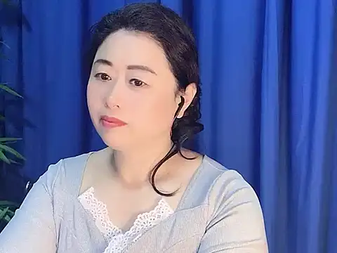 yaoyao22678 online show from 10-30-25, 01:59